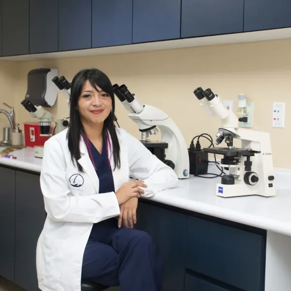 Foto de la M. en C. MVZ. Laura Reyes Clímaco